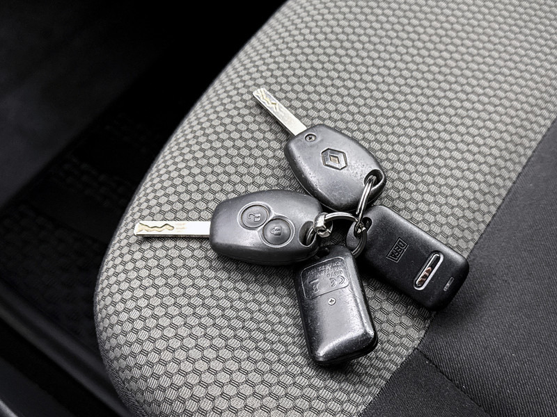 리스 Renault Kangoo 1.2 TCe 115 S&S Comfort Benzine Airco Cruise control Imperiaal Grijs kenteken Trekhaak Renault Kangoo 1.2 TCe 115 S&S Comfort Benzine Airco Cruise control Imperiaal Grijs kenteken Trekhaak : 사진 11 리스 Renault Kangoo 1.2 TCe 115 S&S Comfort Benzine Airco Cruise control Imperiaal Grijs kenteken Trekhaak Renault Kangoo 1.2 TCe 115 S&S Comfort Benzine Airco Cruise control Imperiaal Grijs kenteken Trekhaak : 사진 11