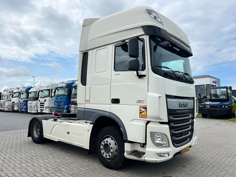 DAF XF 460 4x2 Trekker SSC / 2x Tank / full spoiler - 트랙터 유닛 : 사진 3 DAF XF 460 4x2 Trekker SSC / 2x Tank / full spoiler - 트랙터 유닛 : 사진 3