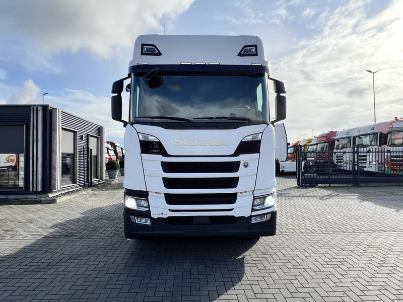 Scania R540 6x2 NGS 6x2 Trekker Full Spoiler / Retarder, 3.15 / Leather, LED - 트랙터 유닛 : 사진 2 Scania R540 6x2 NGS 6x2 Trekker Full Spoiler / Retarder, 3.15 / Leather, LED - 트랙터 유닛 : 사진 2