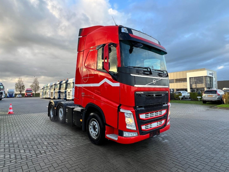 Volvo FH 500 6x2 trekker Globetrotter / Pusher / lift - 트랙터 유닛 : 사진 3 Volvo FH 500 6x2 trekker Globetrotter / Pusher / lift - 트랙터 유닛 : 사진 3