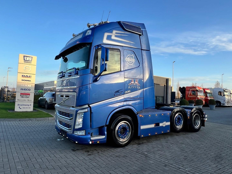 Volvo FH 500 6x2 vla trekker Globetrotter XL / Full Air / Stanclima / ADR EX/II, EX/III, AT, FL - 트랙터 유닛 : 사진 1 Volvo FH 500 6x2 vla trekker Globetrotter XL / Full Air / Stanclima / ADR EX/II, EX/III, AT, FL - 트랙터 유닛 : 사진 1