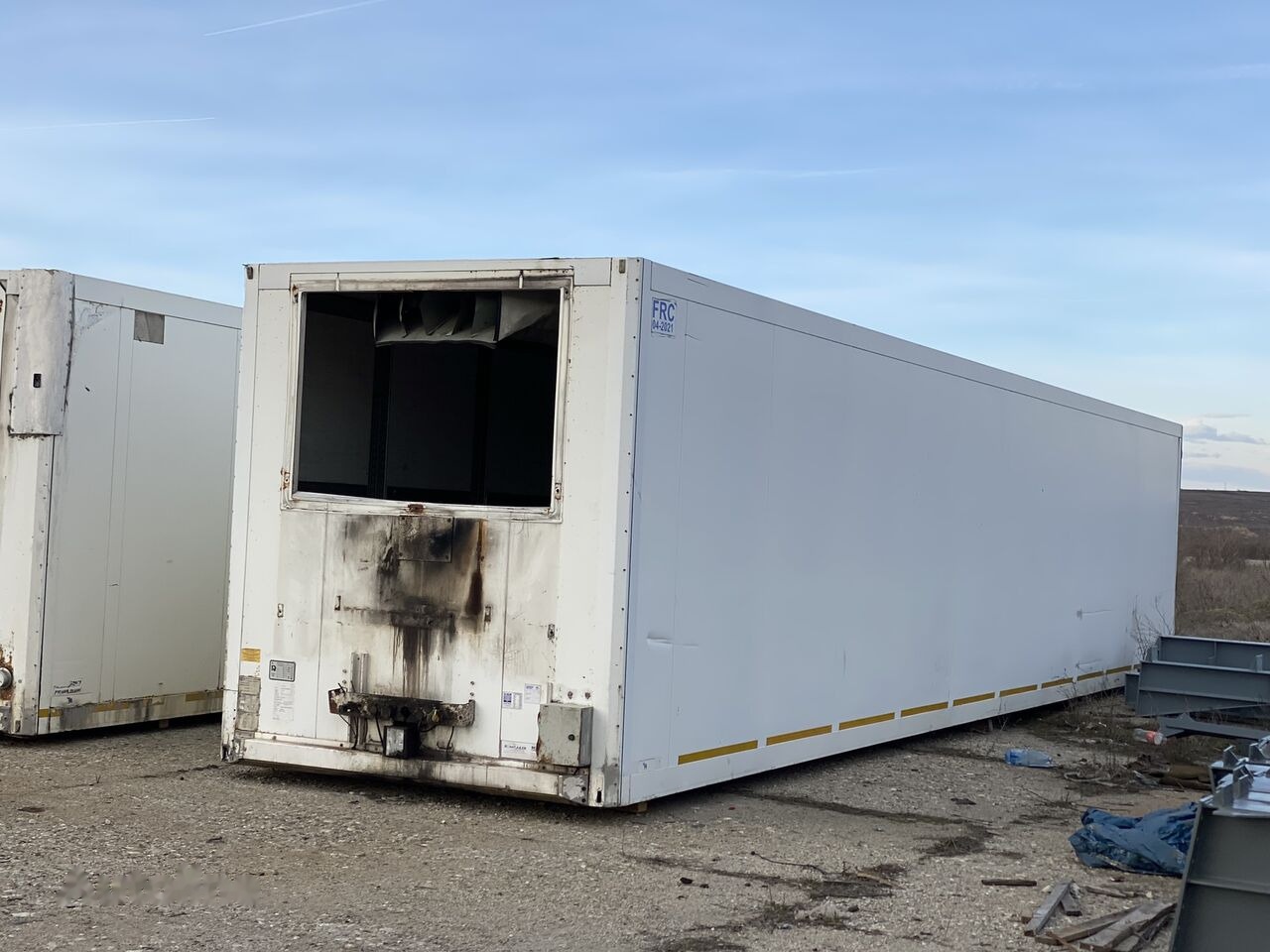Carrier SCHMITZ CONTAINERE 13 m lungime IZOTERME din DEZMEMBRARI DE VANZ - 냉장고 스왑 바디 : 사진 3 Carrier SCHMITZ CONTAINERE 13 m lungime IZOTERME din DEZMEMBRARI DE VANZ - 냉장고 스왑 바디 : 사진 3