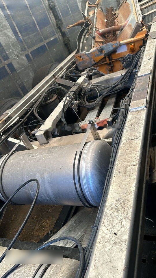 Magyar Sasiu INOX pentru cisterna Alimentara - 유조 세미 트레일러 : 사진 3 Magyar Sasiu INOX pentru cisterna Alimentara - 유조 세미 트레일러 : 사진 3