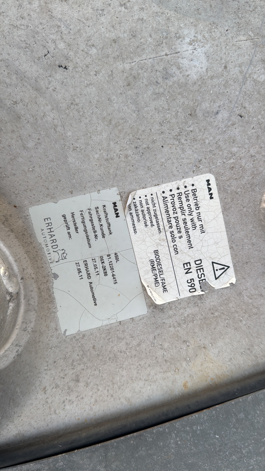 REZERVOR MAN 450 L MAN TGX truck - 연료 탱크 트럭 용 : 사진 3 REZERVOR MAN 450 L MAN TGX truck - 연료 탱크 트럭 용 : 사진 3