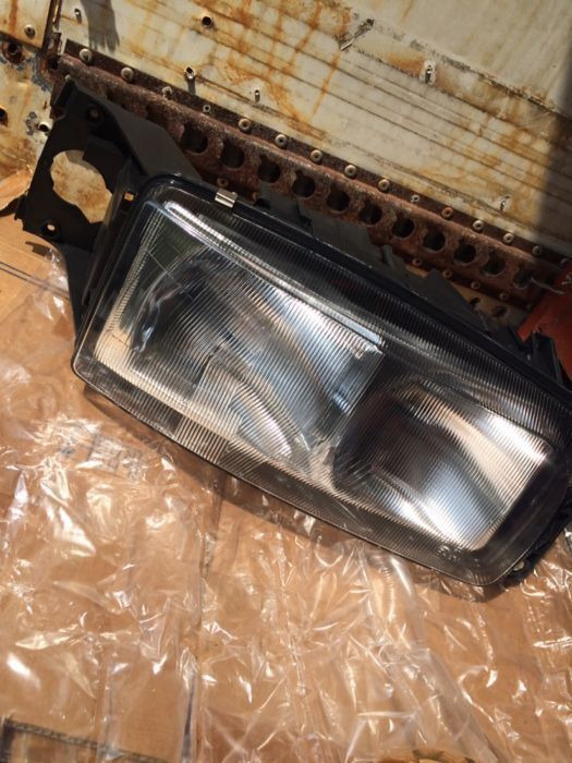 Renault DCI stanga/dreapta NOU - 전조등 트럭 용 : 사진 1 Renault DCI stanga/dreapta NOU - 전조등 트럭 용 : 사진 1