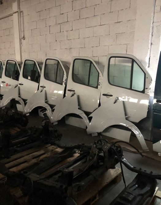 Scania IVECO Man Mercedes DAF Renault - 도어 및 부품 트럭 용 : 사진 1 Scania IVECO Man Mercedes DAF Renault - 도어 및 부품 트럭 용 : 사진 1