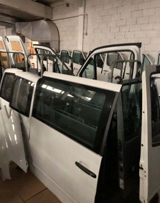 Scania IVECO Man Mercedes DAF Renault - 도어 및 부품 트럭 용 : 사진 4 Scania IVECO Man Mercedes DAF Renault - 도어 및 부품 트럭 용 : 사진 4