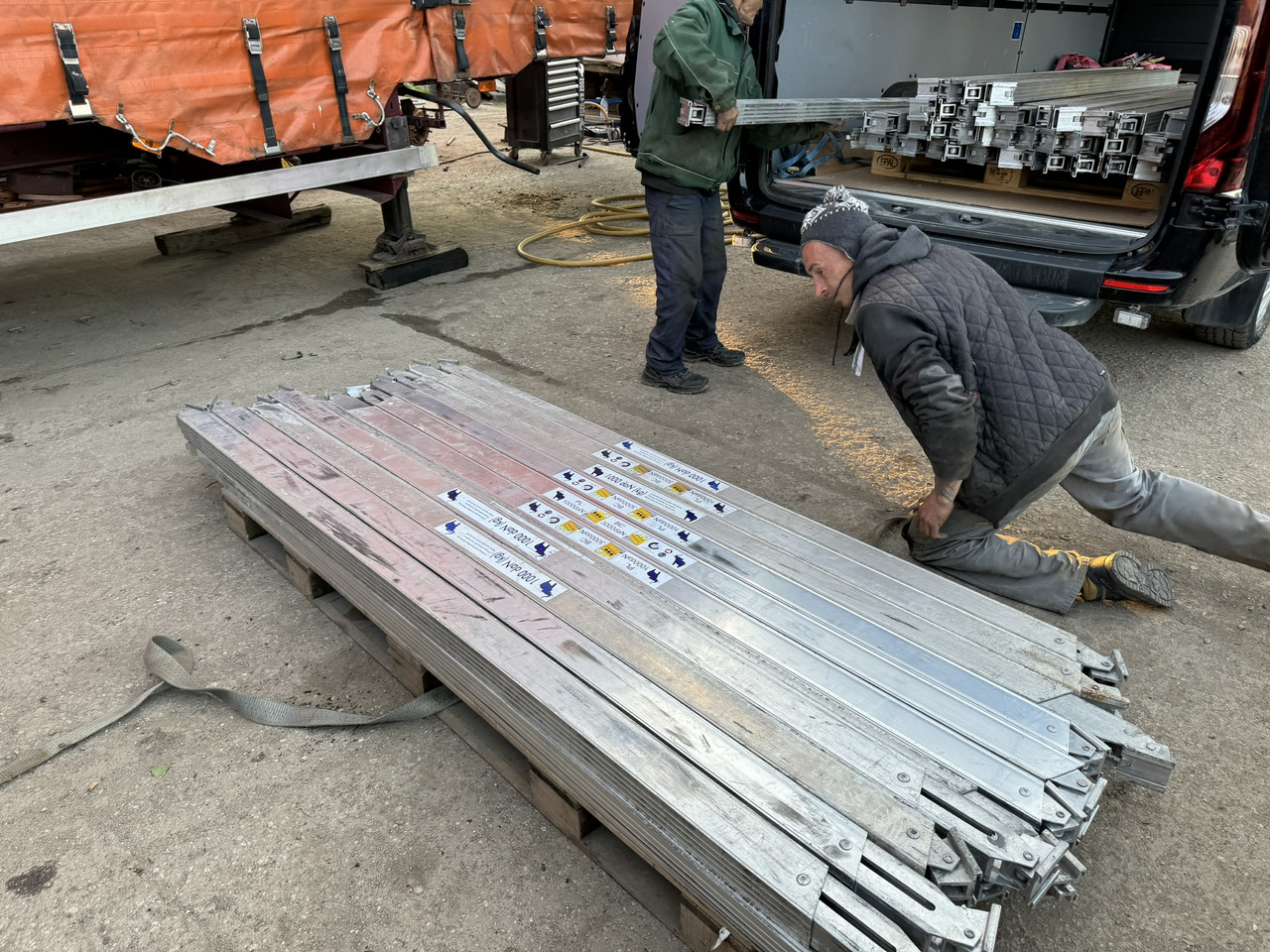 Schmitz Original Schmitz Bari Double Deck dube frigorifice 55 buc Dublu Deck - 범용 부품 트럭 용 : 사진 2 Schmitz Original Schmitz Bari Double Deck dube frigorifice 55 buc Dublu Deck - 범용 부품 트럭 용 : 사진 2