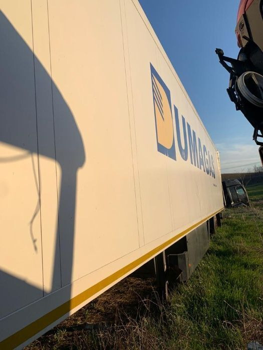 Semiremorci Frigorifice Dube Thermoking Ca - 냉동 세미 트레일러 : 사진 4 Semiremorci Frigorifice Dube Thermoking Ca - 냉동 세미 트레일러 : 사진 4