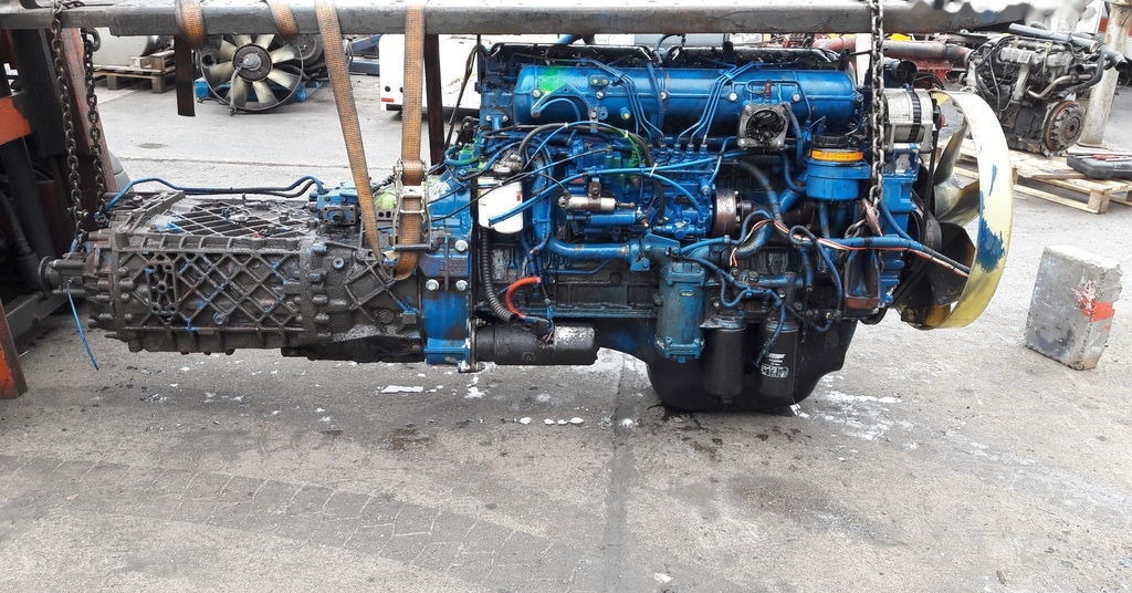 IVECO 8210.42L 420 E2 IVECO EuroTech Magirus - 엔진 트럭 용 : 사진 1 IVECO 8210.42L 420 E2 IVECO EuroTech Magirus - 엔진 트럭 용 : 사진 1