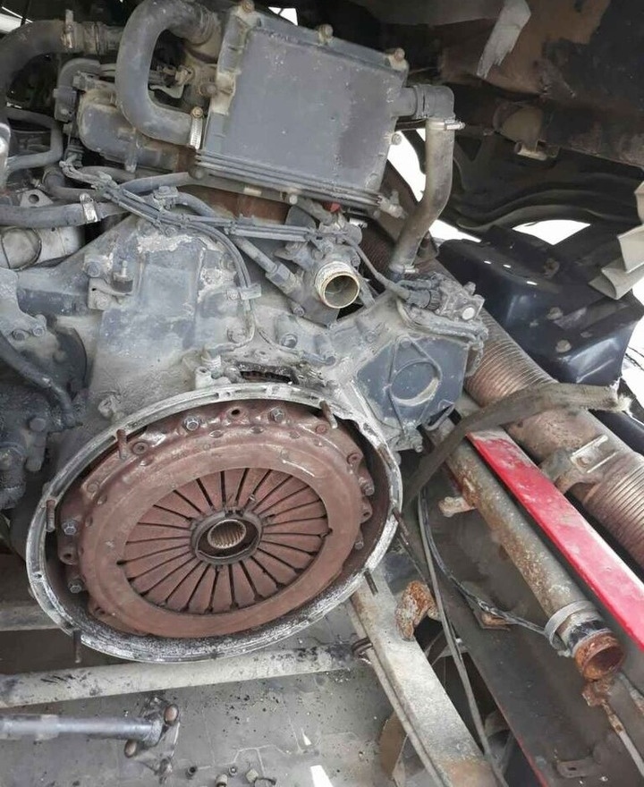 Scania DC1108 Scania P340 - 엔진 트럭 용 : 사진 2 Scania DC1108 Scania P340 - 엔진 트럭 용 : 사진 2