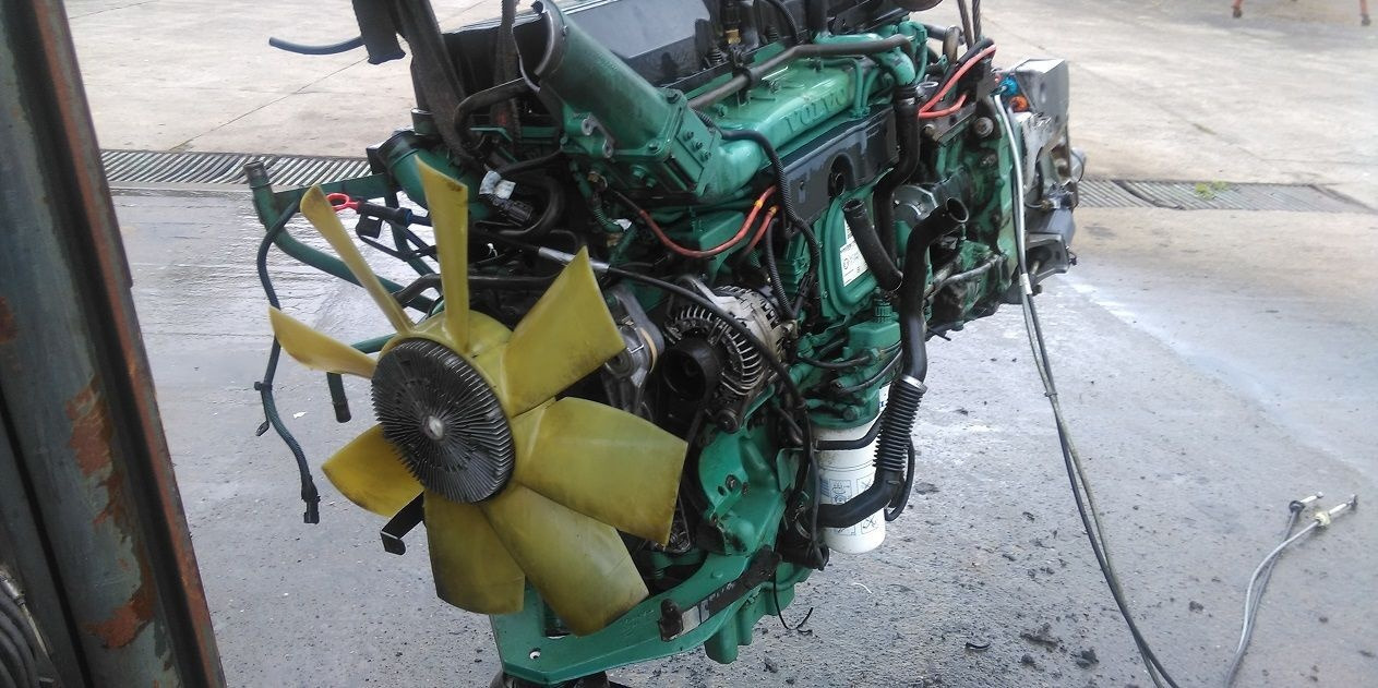 Volvo D9A 260 300 340 Volvo FM - 엔진 트럭 용 : 사진 2 Volvo D9A 260 300 340 Volvo FM - 엔진 트럭 용 : 사진 2