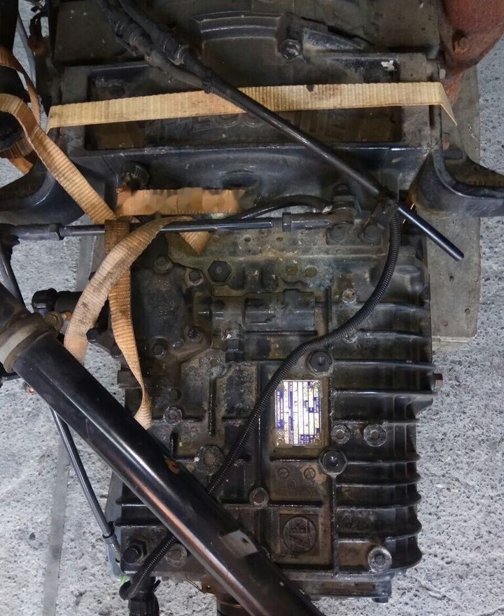 ZF 6s850 81.32003-6625 MAN L2000 TGL - 기어박스 트럭 용 : 사진 2 ZF 6s850 81.32003-6625 MAN L2000 TGL - 기어박스 트럭 용 : 사진 2