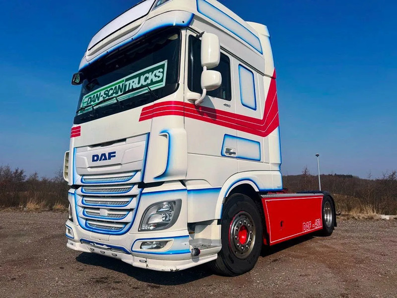 DAF XF 450 DAF XF 450 Special Interior. 706000 km. Euro 6 - 트랙터 유닛 : 사진 1 DAF XF 450 DAF XF 450 Special Interior. 706000 km. Euro 6 - 트랙터 유닛 : 사진 1