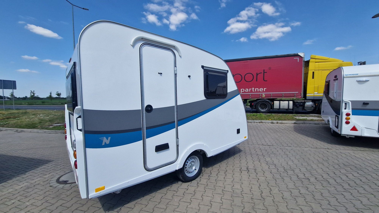 N-SPORT Niewiadów Kempingowa dla 3 osób DMC 750kg. - 캐러밴 : 사진 3 N-SPORT Niewiadów Kempingowa dla 3 osób DMC 750kg. - 캐러밴 : 사진 3