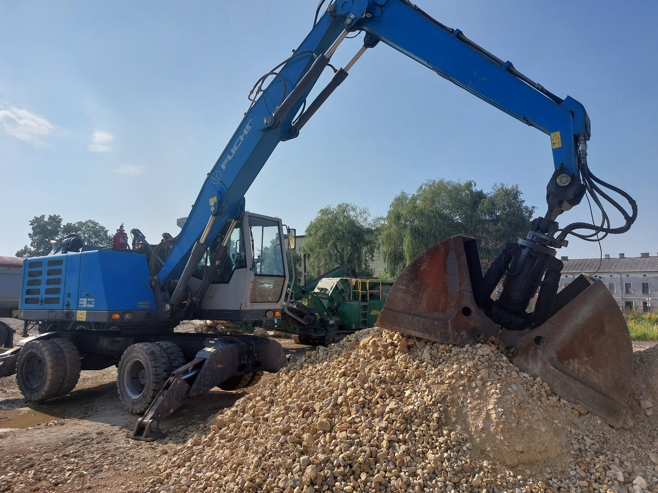 FUCHS MHL320 - 폐기물/ 산업 처리기 : 사진 4 FUCHS MHL320 - 폐기물/ 산업 처리기 : 사진 4