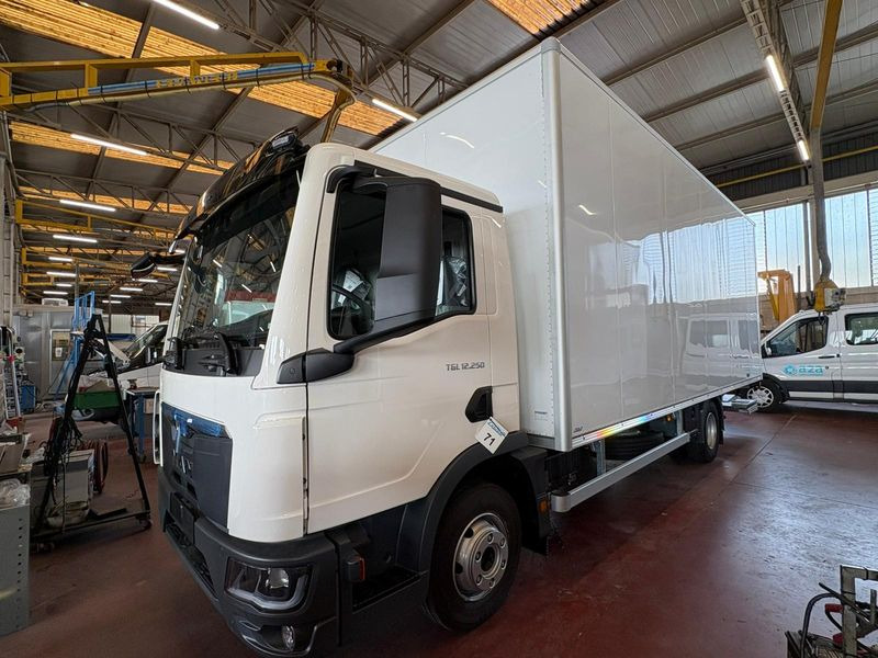 CUBO CON PEDANA 4x2 250hp MAN TGL 12.250 4x2 BL CH - 박스 트럭 : 사진 1 CUBO CON PEDANA 4x2 250hp MAN TGL 12.250 4x2 BL CH - 박스 트럭 : 사진 1