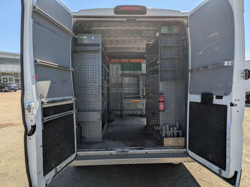 패널 밴 Furgone FIAT Ducato - 2021 furgone alto corto (L3H3) : 사진 7 패널 밴 Furgone FIAT Ducato - 2021 furgone alto corto (L3H3) : 사진 7