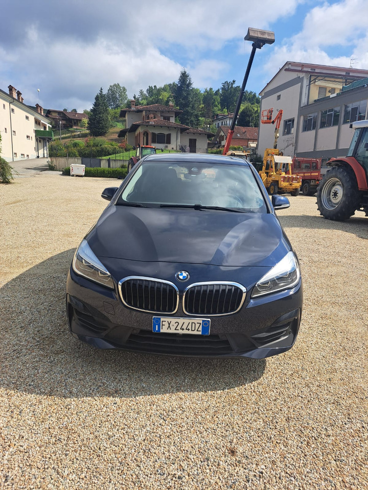 BMW 216 D ACTIVE TOURER - 세단 : 사진 3 BMW 216 D ACTIVE TOURER - 세단 : 사진 3