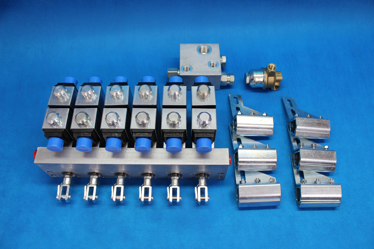 Actuator block MOD 10 for 6 function12/ 24VDC Retrofit Kit for crane with valve without solenoids Fassi Hiab Palfinger 12/24V - 건설기계 : 사진 1 Actuator block MOD 10 for 6 function12/ 24VDC Retrofit Kit for crane with valve without solenoids Fassi Hiab Palfinger 12/24V - 건설기계 : 사진 1