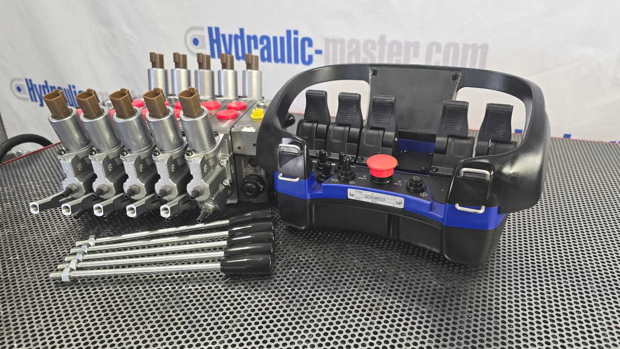 Container Side Lifter Sidelifter 5 sections valve with Radio Remote Scanreco - 쓰레기차 : 사진 5 Container Side Lifter Sidelifter 5 sections valve with Radio Remote Scanreco - 쓰레기차 : 사진 5