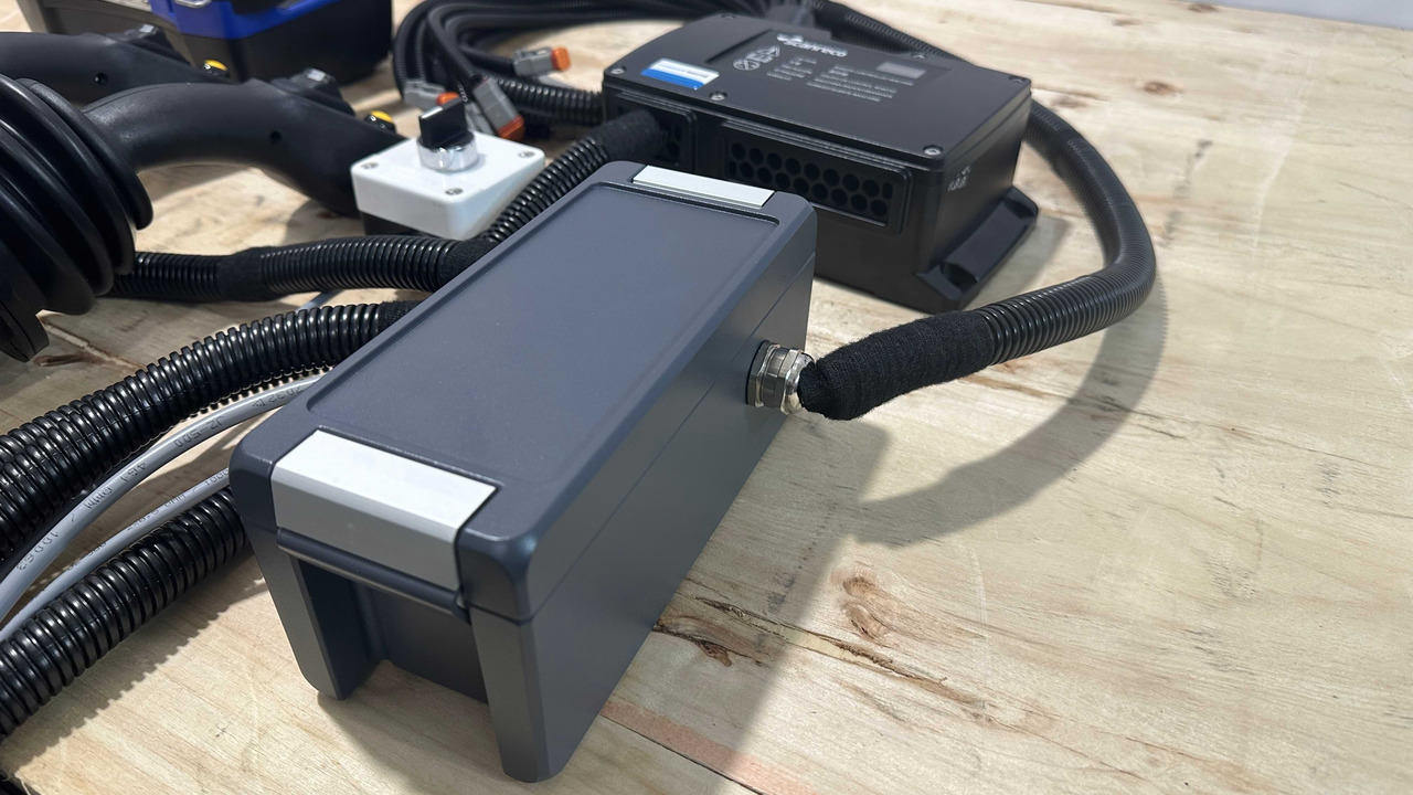 산림용 장비 Proportional Valve Walvoil DPX100 with Control Scanreco RC400 and JP Joysticks Danfoss for Parker, Nordhyraulic, Fassi, Hiab : 사진 6