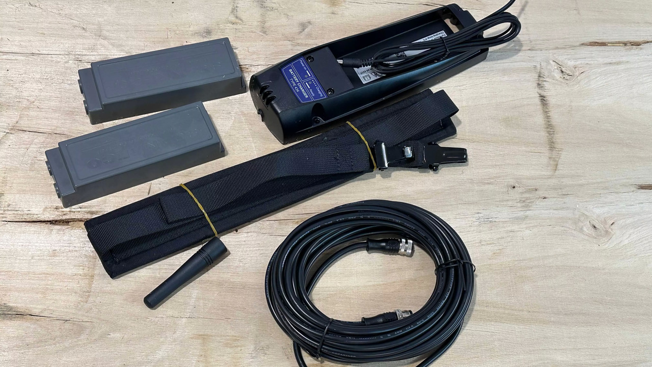 Set Radio Remote Scanreco RC 400 with Valve Palfinger Hiab Cranab Loglift - 임업용 트레일러 : 사진 3 Set Radio Remote Scanreco RC 400 with Valve Palfinger Hiab Cranab Loglift - 임업용 트레일러 : 사진 3