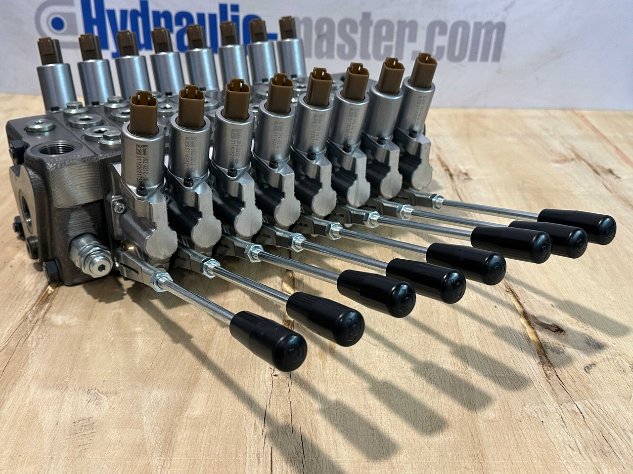 Set Scanreco RC400 with Walvoil DPX100 Cormach, Atlas, Liebherr, Fassi - 임업용 트레일러 : 사진 2 Set Scanreco RC400 with Walvoil DPX100 Cormach, Atlas, Liebherr, Fassi - 임업용 트레일러 : 사진 2