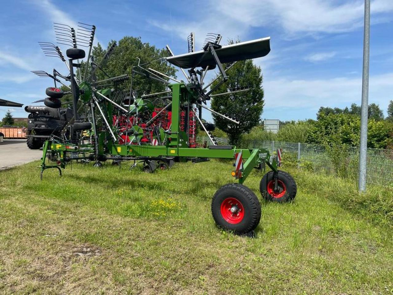 Fendt FORMER 1603 AKTION - 반전기/ 레이크 : 사진 2 Fendt FORMER 1603 AKTION - 반전기/ 레이크 : 사진 2
