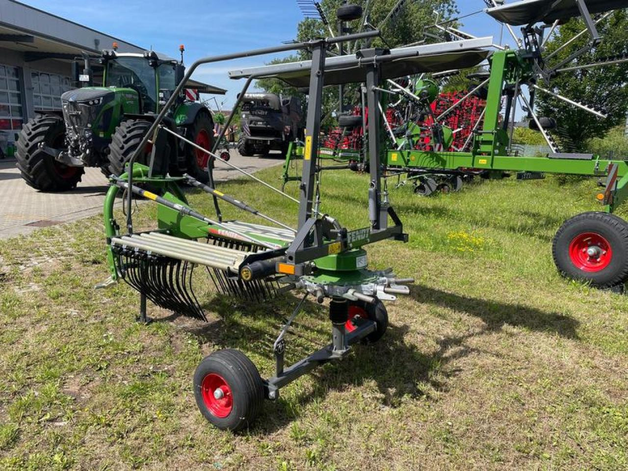 Fendt FORMER 391AKTION - 반전기/ 레이크 : 사진 2 Fendt FORMER 391AKTION - 반전기/ 레이크 : 사진 2