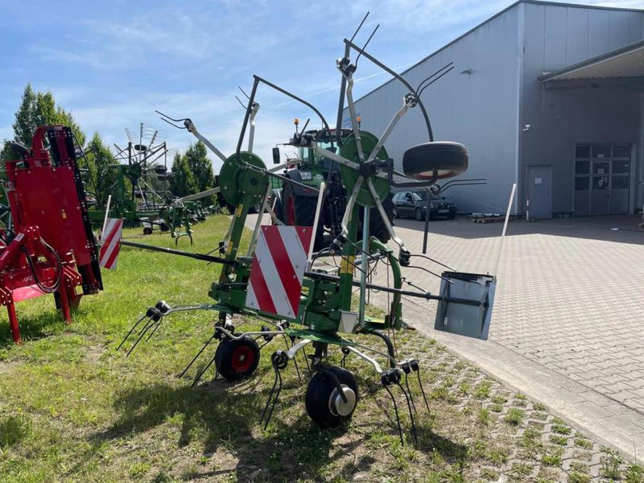 Fendt TWISTER 5204 AKTION - 반전기/ 레이크 : 사진 3 Fendt TWISTER 5204 AKTION - 반전기/ 레이크 : 사진 3