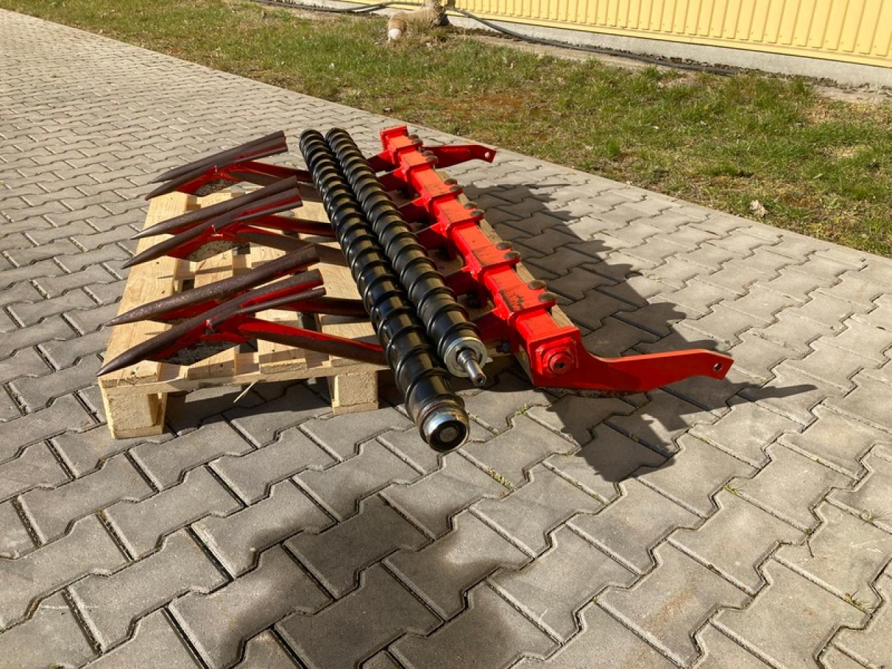 Grimme MÖHRENAUFNAHME EVO 280 - 감자 수확기 : 사진 4 Grimme MÖHRENAUFNAHME EVO 280 - 감자 수확기 : 사진 4