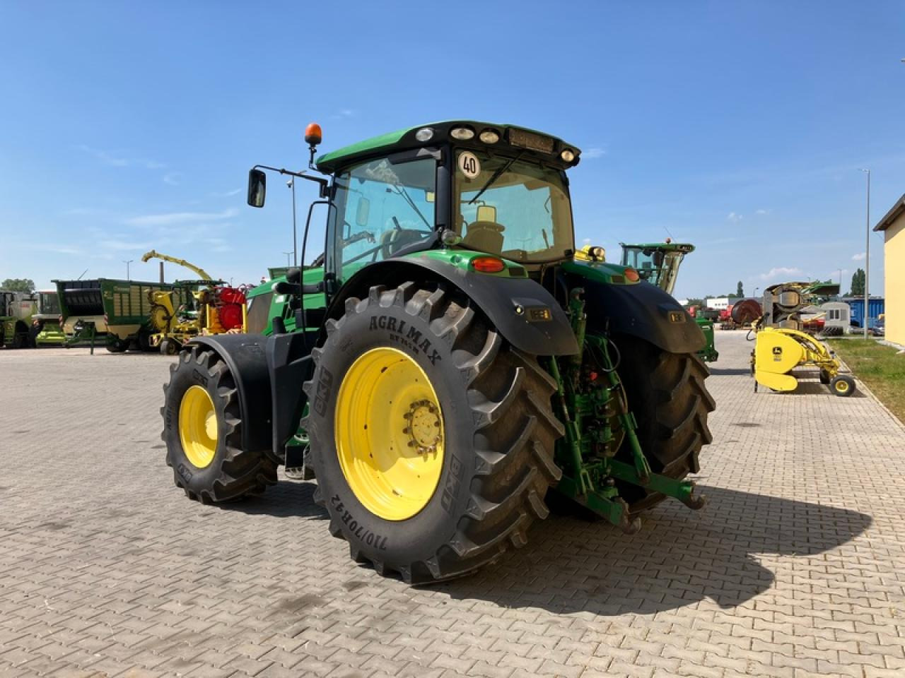 John Deere 6210R AUTOPOWER - 장궤형 트랙터 : 사진 3 John Deere 6210R AUTOPOWER - 장궤형 트랙터 : 사진 3