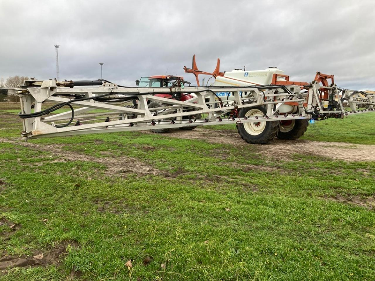 Kuhn OCEANIS 5600 - 견인 스프레이 : 사진 3 Kuhn OCEANIS 5600 - 견인 스프레이 : 사진 3