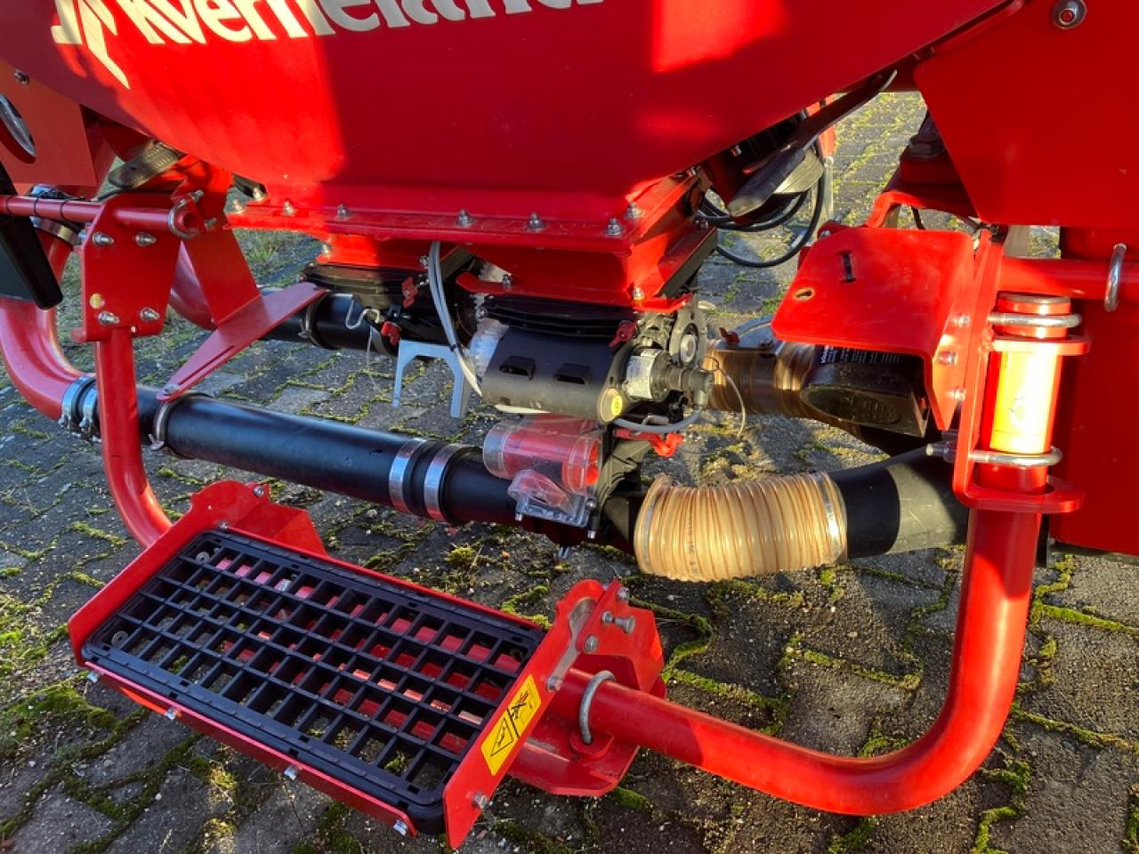 정밀 파종기 Kverneland OPTIMA 12 SX + FRONTTANK//GEOSEED : 사진 8