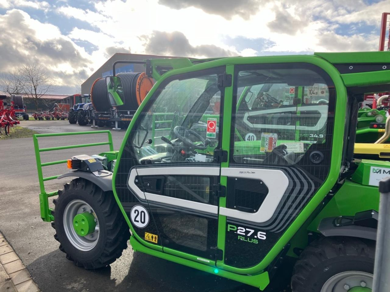 Merlo P27.6 PLUSAKTION - 텔레스코픽 핸들러 : 사진 3 Merlo P27.6 PLUSAKTION - 텔레스코픽 핸들러 : 사진 3