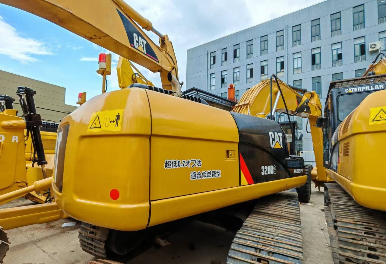 Caterpillar 330BL - 크롤러 굴삭기 : 사진 3 Caterpillar 330BL - 크롤러 굴삭기 : 사진 3
