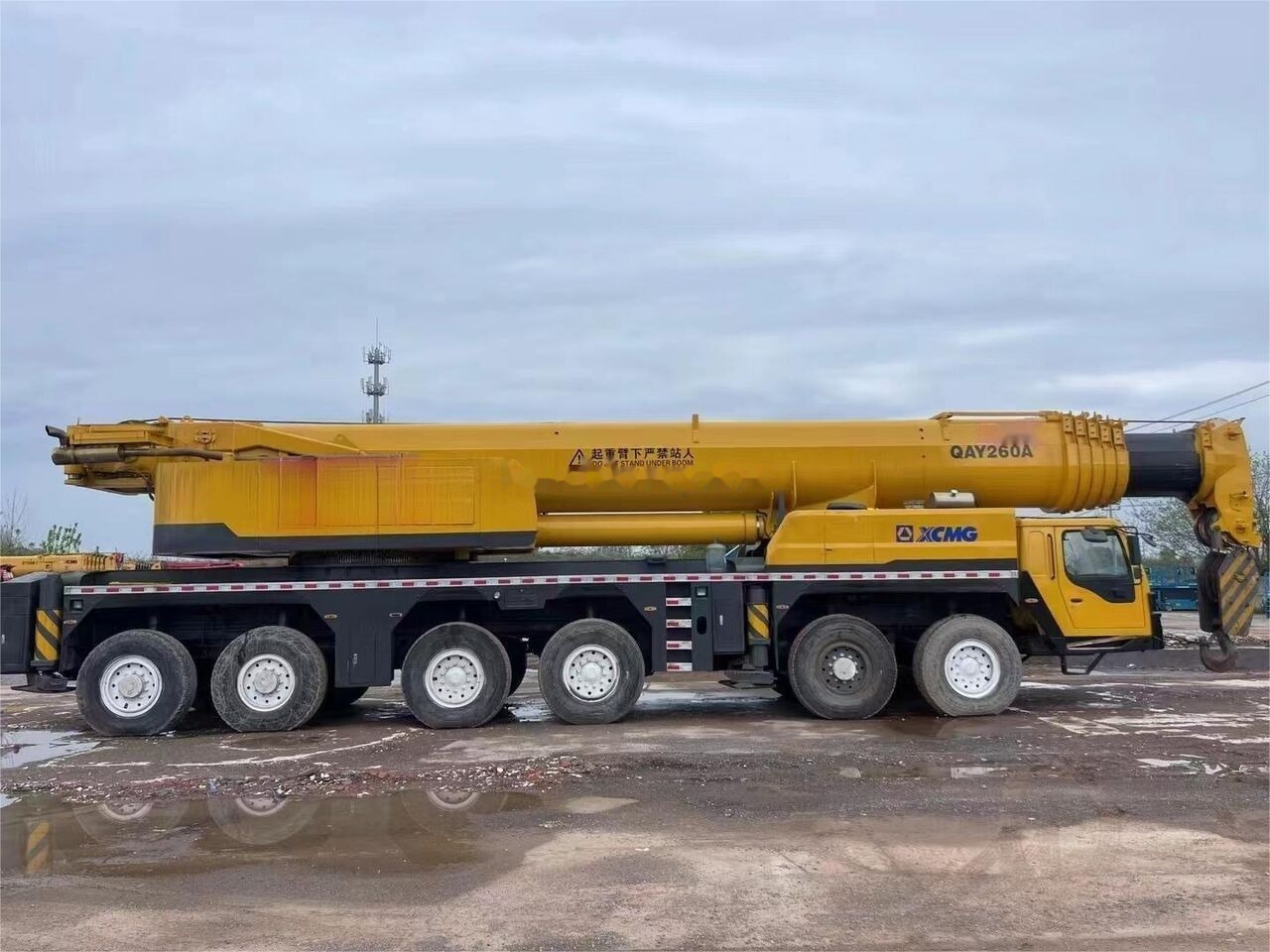 XCMG QAY260A 206T 260ton - 모바일 크레인 : 사진 1 XCMG QAY260A 206T 260ton - 모바일 크레인 : 사진 1