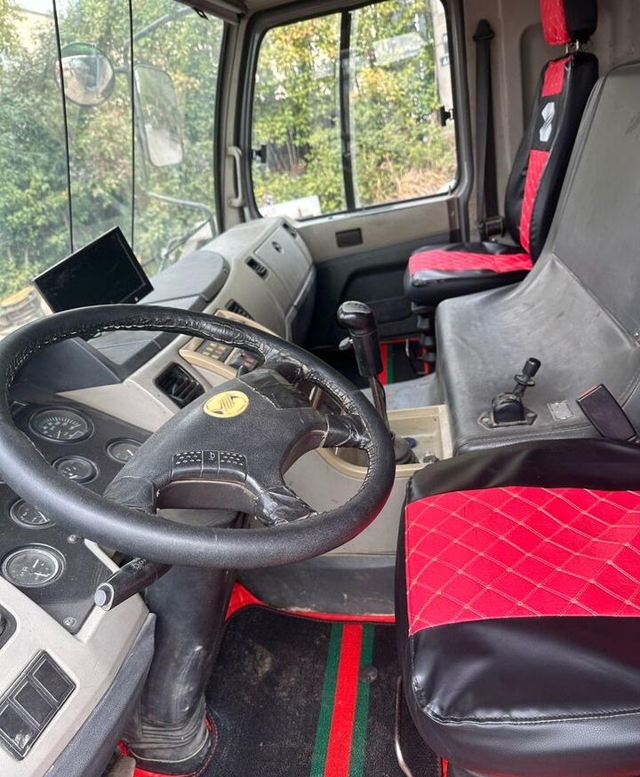Zoomlion QY130V ZTC1300V ZTC1000V QY100V - 모바일 크레인 : 사진 5 Zoomlion QY130V ZTC1300V ZTC1000V QY100V - 모바일 크레인 : 사진 5