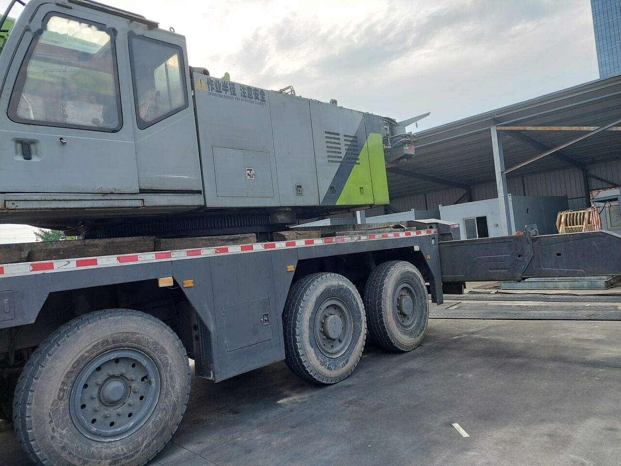 Zoomlion ZAT2600V 260T 260ton 220t 220ton - 모바일 크레인 : 사진 3 Zoomlion ZAT2600V 260T 260ton 220t 220ton - 모바일 크레인 : 사진 3