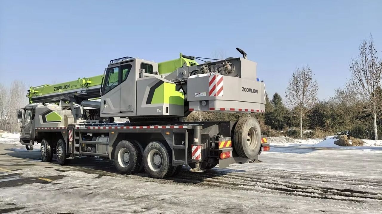 Zoomlion ZTC350 ZTC250 ZTC550 ZTC1000 35t 35ton 50t 70t - 모바일 크레인 : 사진 4 Zoomlion ZTC350 ZTC250 ZTC550 ZTC1000 35t 35ton 50t 70t - 모바일 크레인 : 사진 4