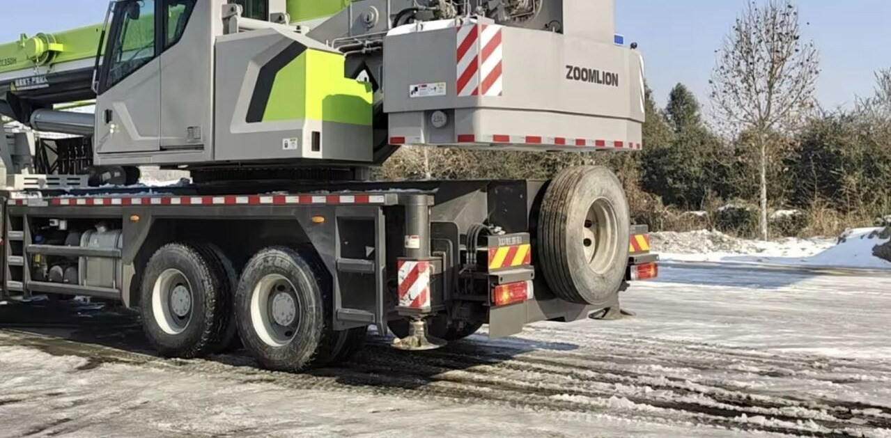 Zoomlion ZTC350 ZTC250 ZTC550 ZTC1000 - 모바일 크레인 : 사진 5 Zoomlion ZTC350 ZTC250 ZTC550 ZTC1000 - 모바일 크레인 : 사진 5