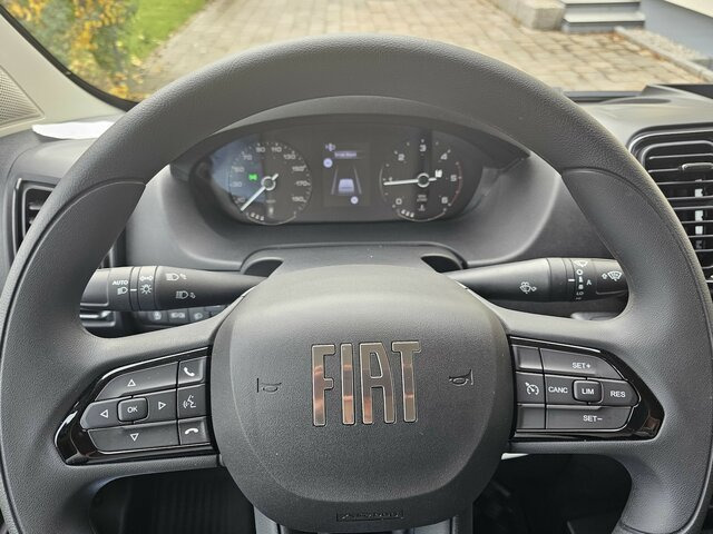 FIAT Ducato 140 DOKA Pritsche 2,9 Meter Klima DAB... - 플랫베드 밴, 콤비 밴 : 사진 4 FIAT Ducato 140 DOKA Pritsche 2,9 Meter Klima DAB... - 플랫베드 밴, 콤비 밴 : 사진 4