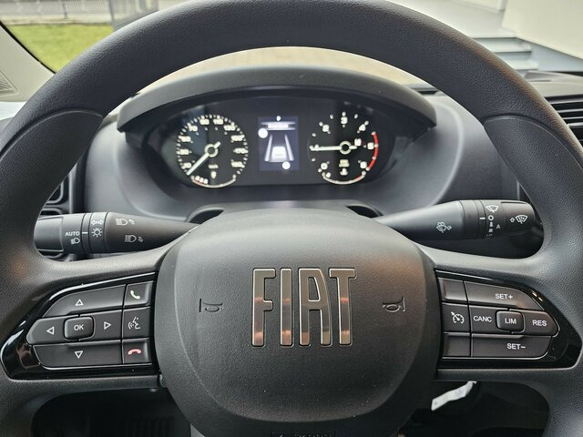 FIAT Ducato 35 Automatik L3H2 13m³ LED 260° CarPlay... - 패널 밴 : 사진 4 FIAT Ducato 35 Automatik L3H2 13m³ LED 260° CarPlay... - 패널 밴 : 사진 4