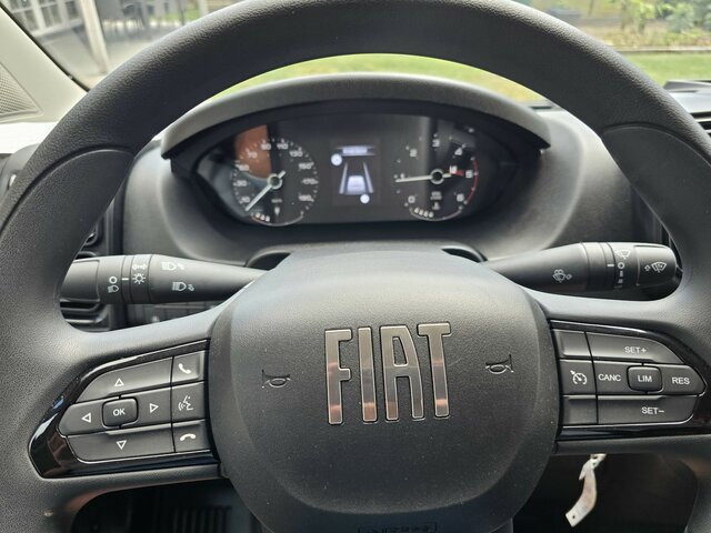 FIAT Ducato 35 MAXI 180 Pritsche Plane 4,90 Meter - 커튼 사이드 밴 : 사진 4 FIAT Ducato 35 MAXI 180 Pritsche Plane 4,90 Meter - 커튼 사이드 밴 : 사진 4