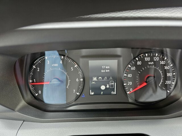 RENAULT Master 170 Koffer LED Kamera 2,33 Höhe sofort! - 박스 밴 : 사진 4 RENAULT Master 170 Koffer LED Kamera 2,33 Höhe sofort! - 박스 밴 : 사진 4