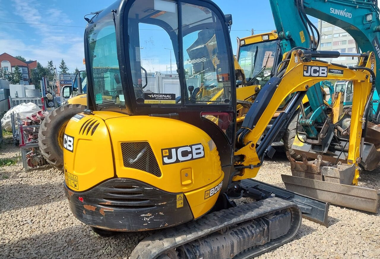 JCB - 미니 굴삭기 : 사진 1 JCB - 미니 굴삭기 : 사진 1