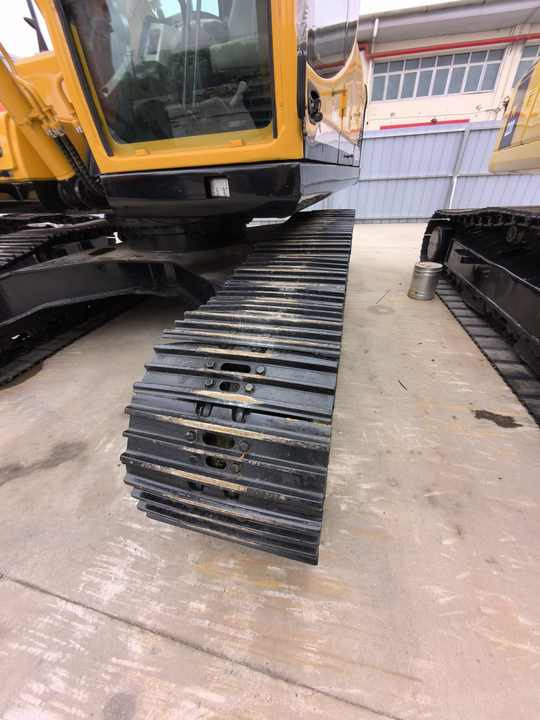 CAT 320D excavator - 크롤러 굴삭기 : 사진 4 CAT 320D excavator - 크롤러 굴삭기 : 사진 4