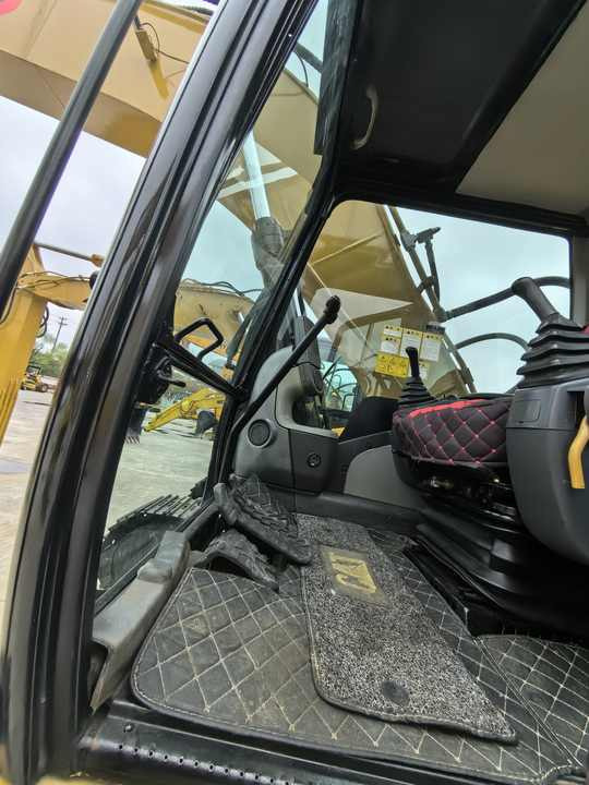 CAT 320D excavator - 크롤러 굴삭기 : 사진 5 CAT 320D excavator - 크롤러 굴삭기 : 사진 5