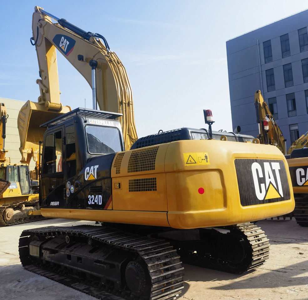 CATERPILLAR 324 D - 크롤러 굴삭기 : 사진 2 CATERPILLAR 324 D - 크롤러 굴삭기 : 사진 2